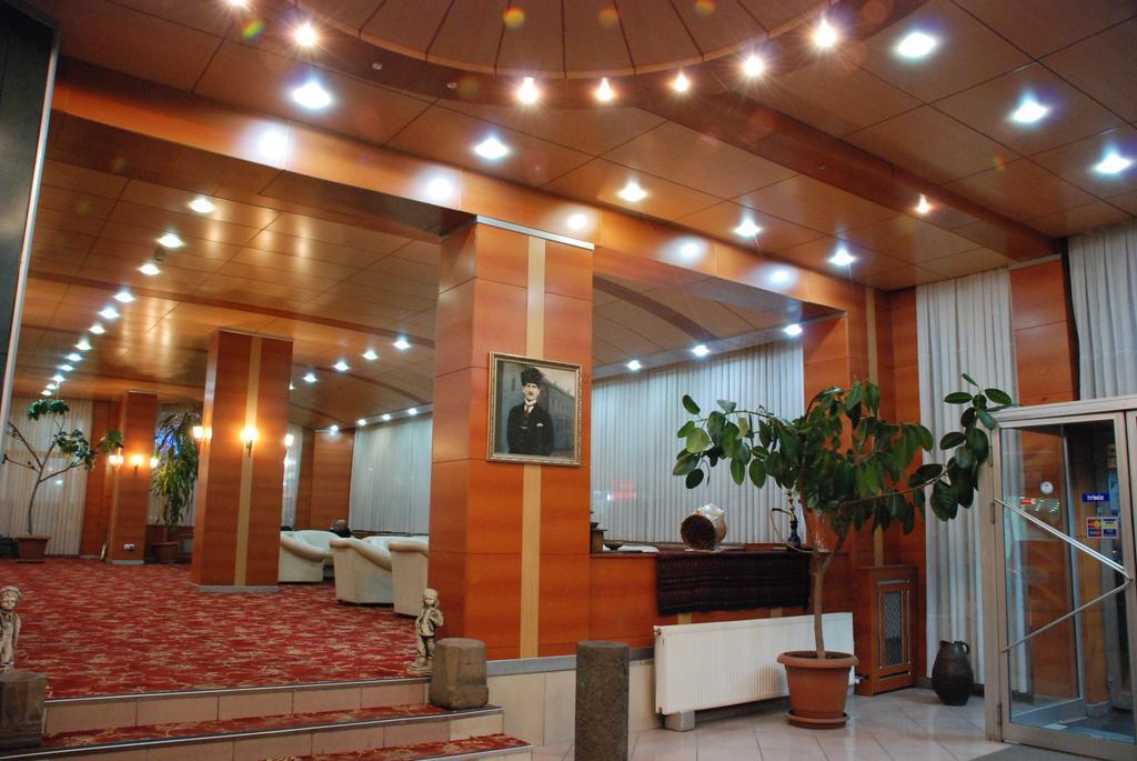 Otel Amiller Erzurum Bagian luar foto